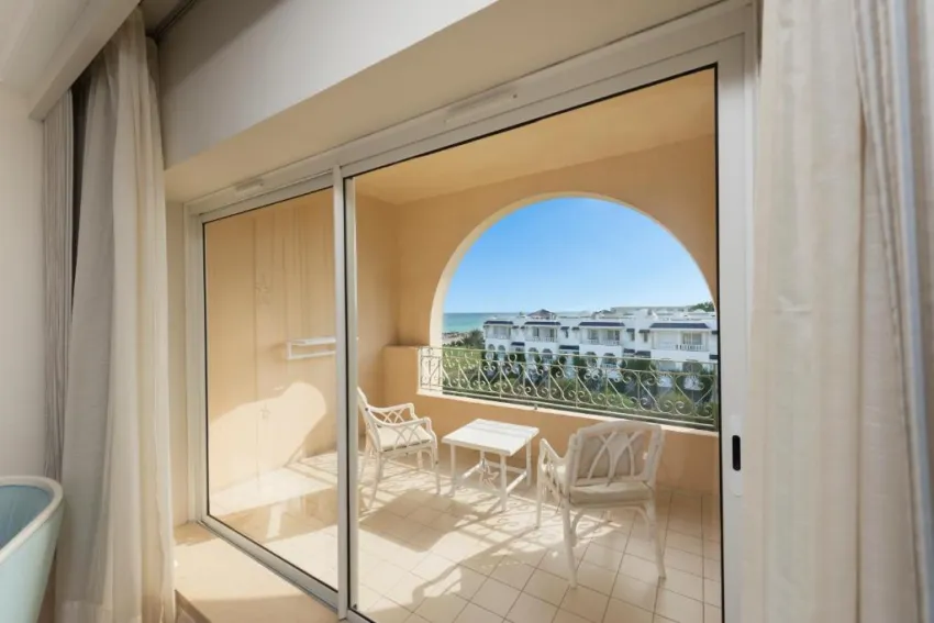 IBEROSTAR WAVES AVERROES  4*-12