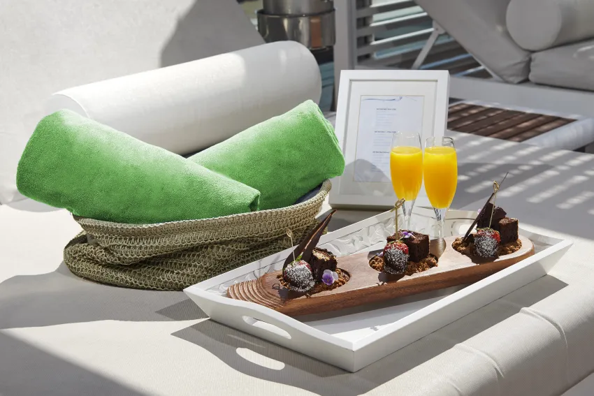 Melia South Beach 4*-145