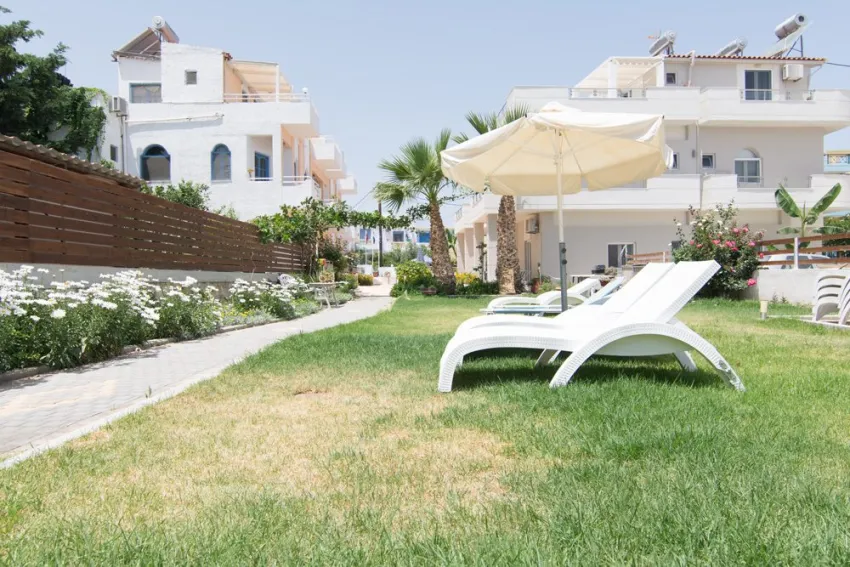 Sirena Apartments 3*-3