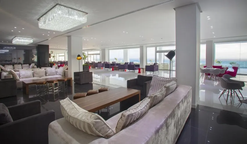 King Evelthon Beach Hotel and Resort 5*-9