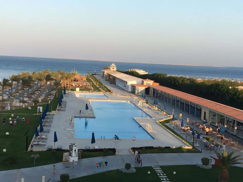 Gravity Hotel & Aqua Park Hurghada 5*-1