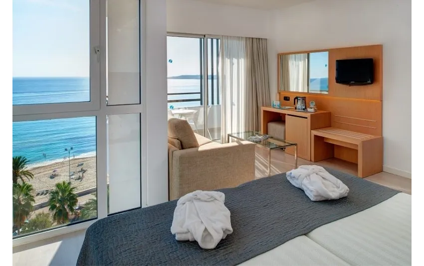 CM Playa Del Moro 4*-8