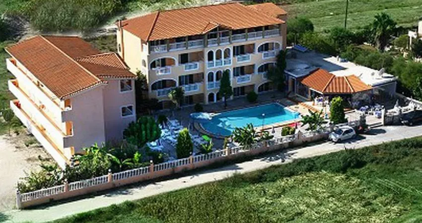 Sandy Maria Hotel 2*-1