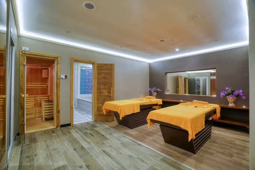Grand Park Lara 4*-7