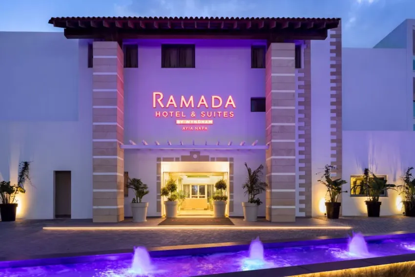 Ramada Hotel & Suites By Wyndham 4*-3