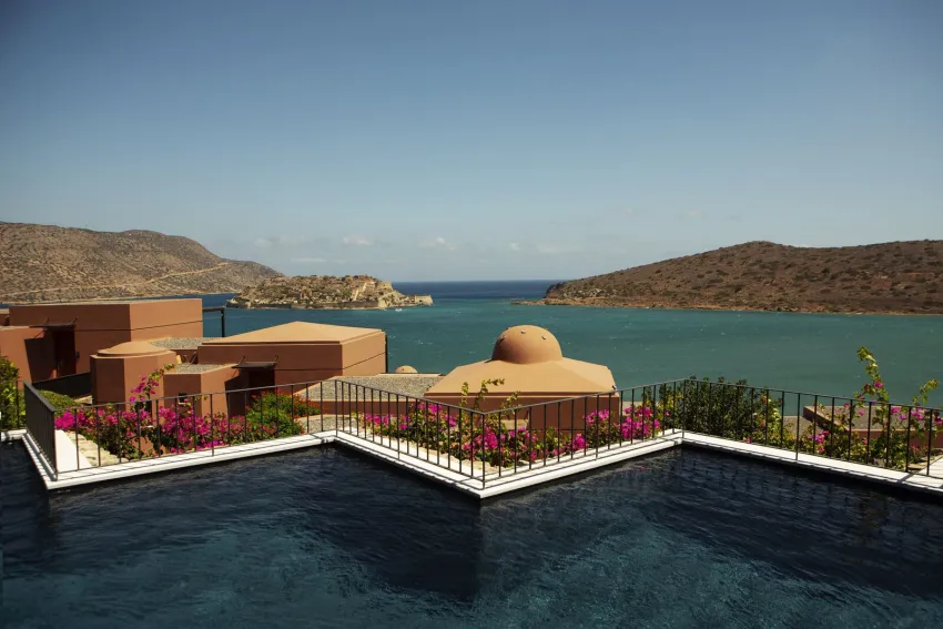 Domes Of Elounda Autograph Collection 5*-6