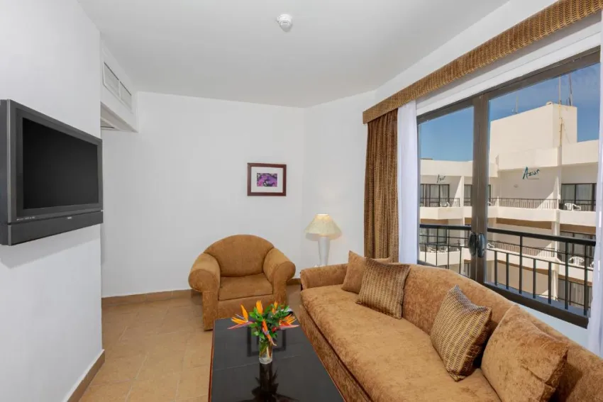 MARLIN INN AZUR RESORT  4*-17