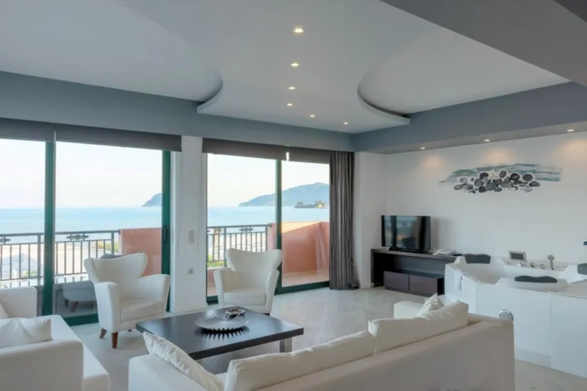 Mediterranean Beach Resort and Spa 5*-8