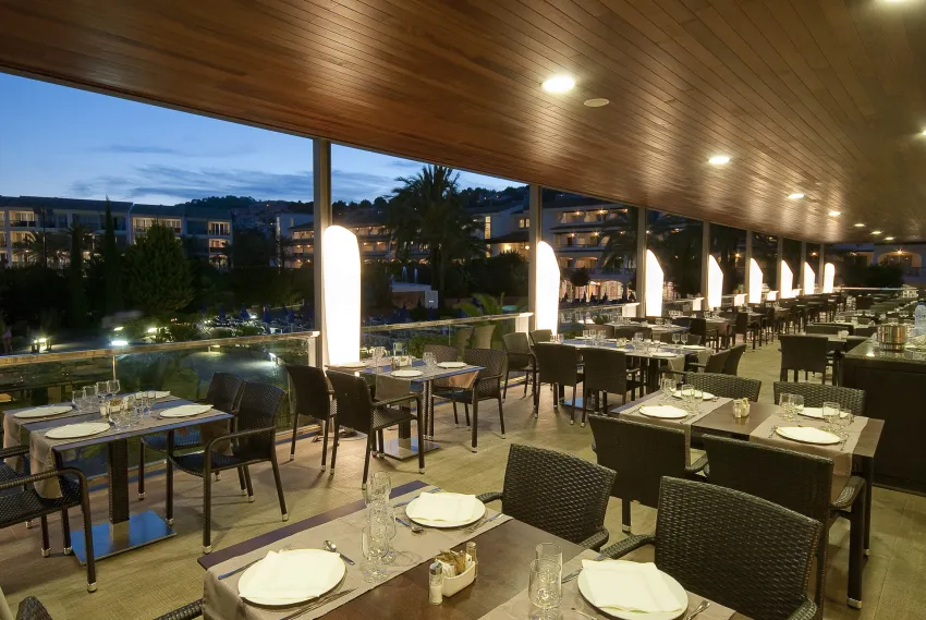 Beach Club Font de sa Cala 4*-9