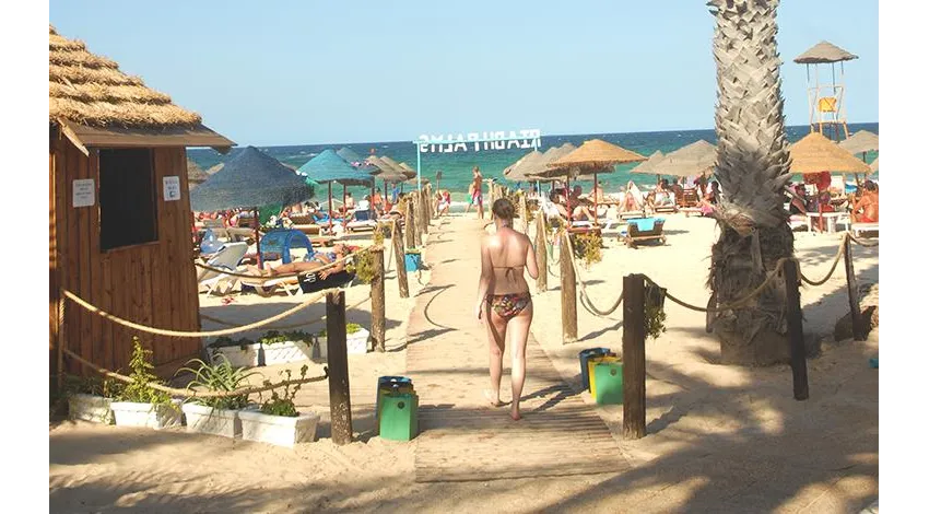 RIADH PALMS RESORT & SPA  4*-9