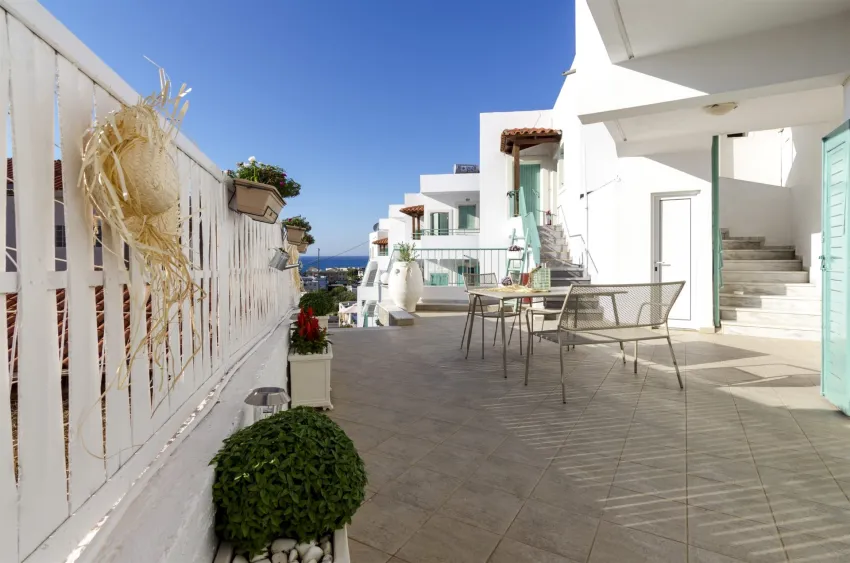 Aglaia Apartments 3*-6