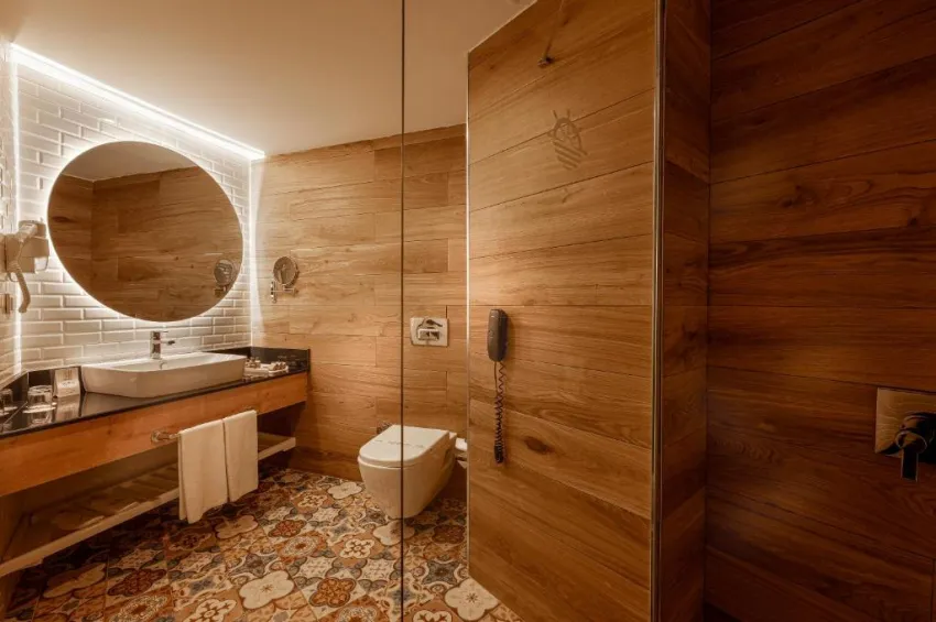 SAILORS BEACH CLUB  5*-17