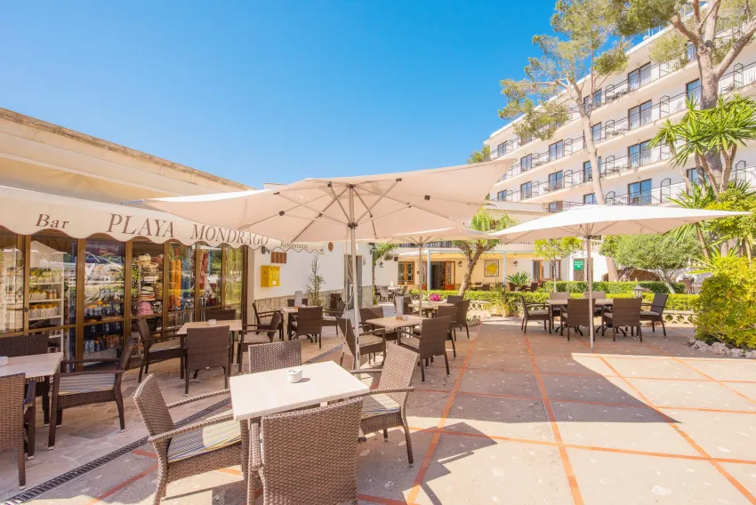Playa Mondrago 3*-16