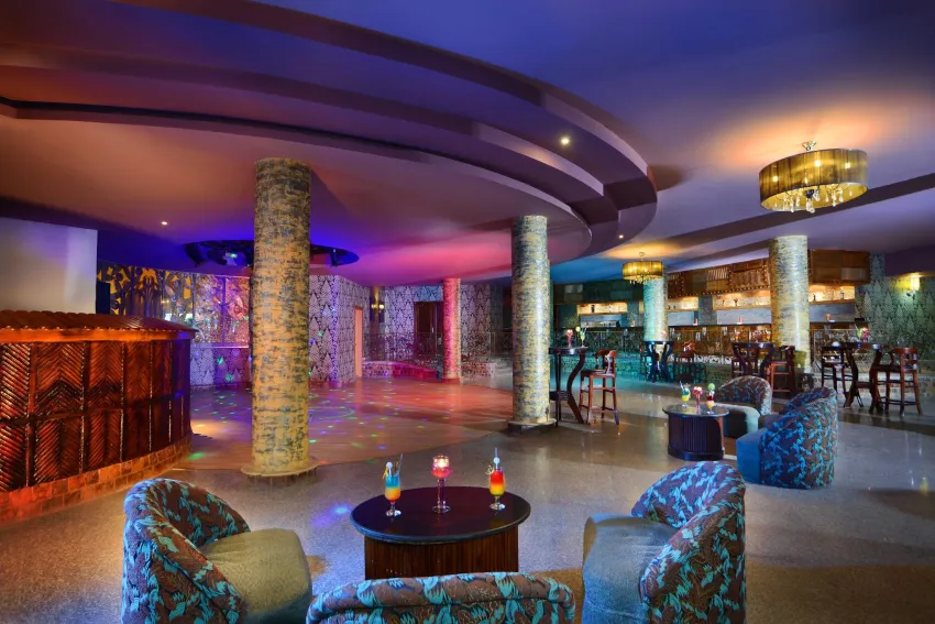 Pickalbatros Jungle Aqua Park Resort 4*-32