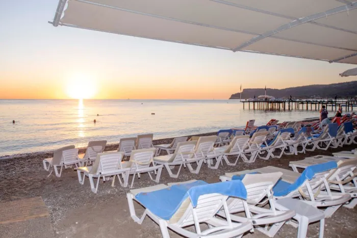 ARMAS BEACH HOTEL  4* - Kemer - Turcia