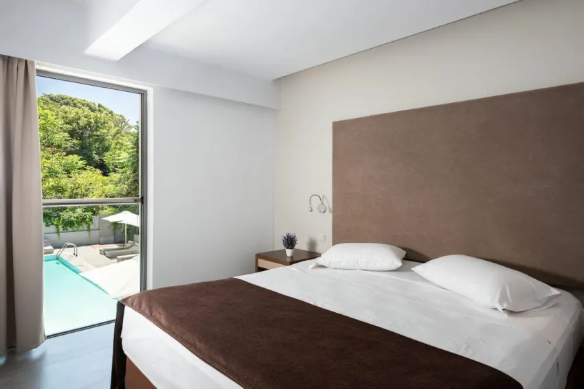 Oktober Downtown Boutique Hotel 4*-42