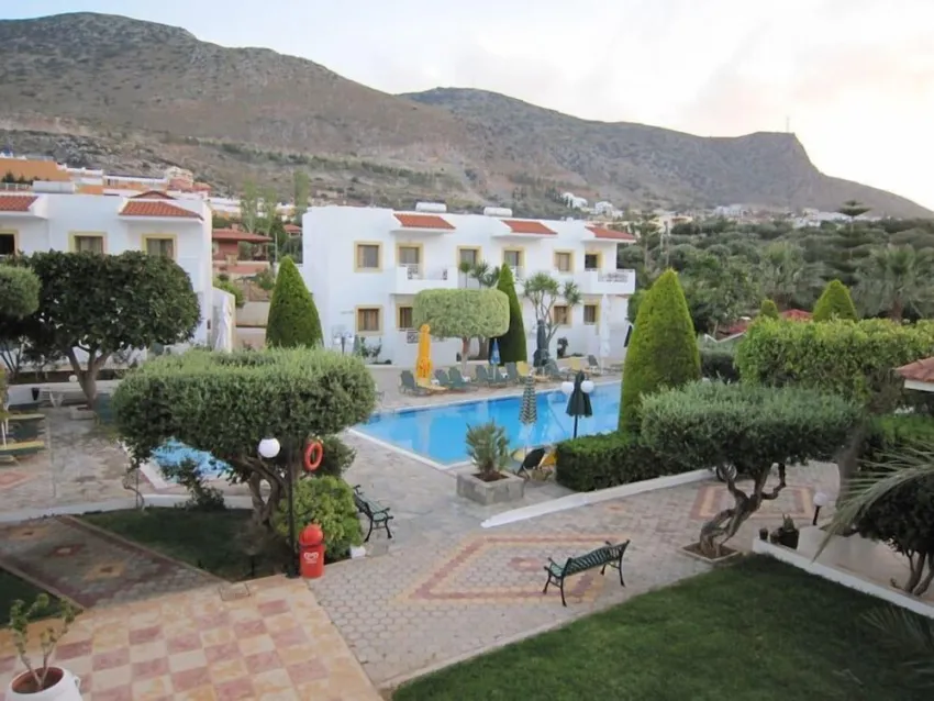 Nikolas Villas Chersonissos 2*-23