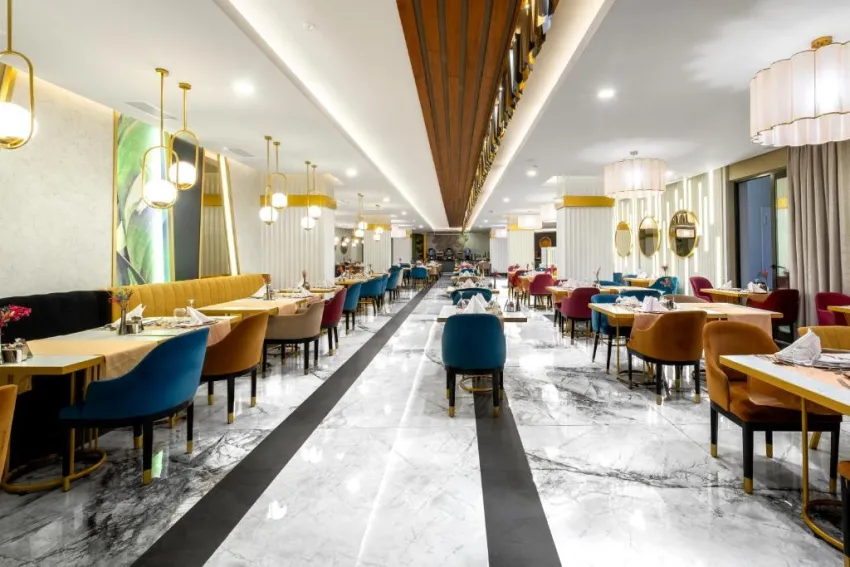 THE RAGA SIDE (ADULT ONLY 16+)  5*-8