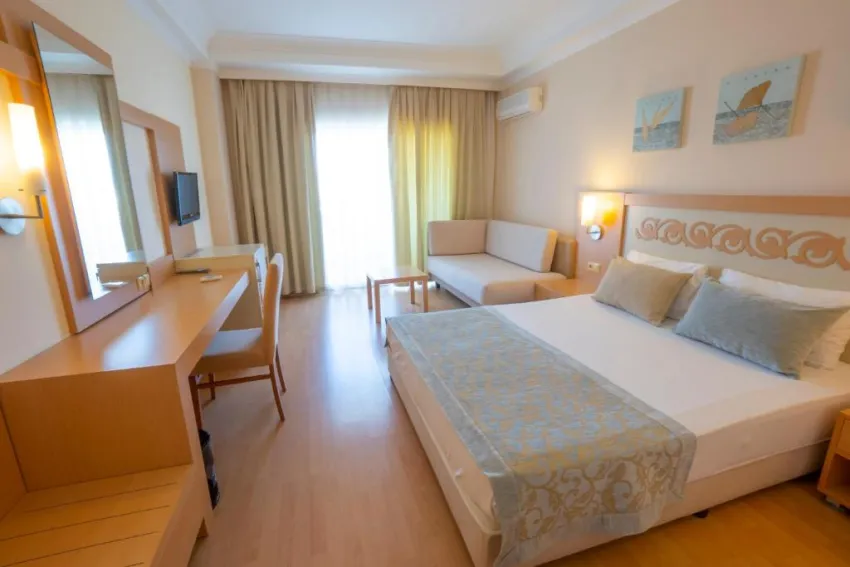 TITAN SELECT HOTEL  5*-4