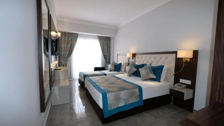 CLEOPATRA GOLDEN BEACH HOTEL  4*-4
