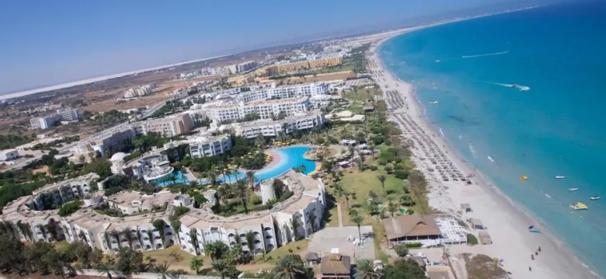 MAHDIA BEACH HOTEL & AQUA PARK  4*-1