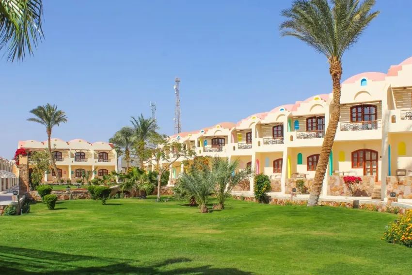 Protels Beach Club & Spa 4*-3