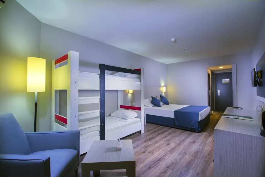 Washington Resort & Spa 5*-8
