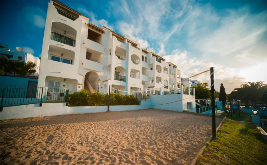 Holiday Center Apart 3*-15