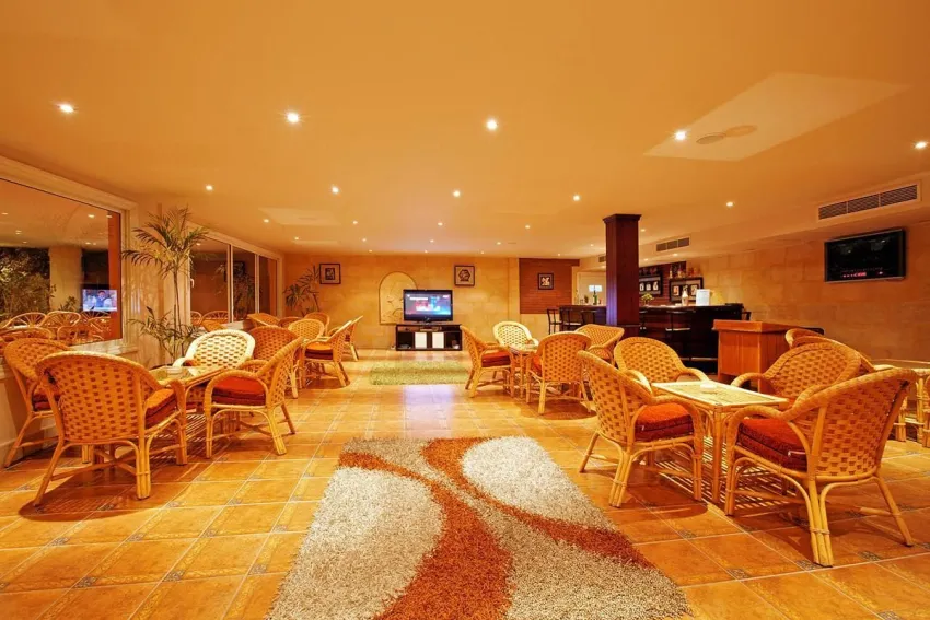 Golden Beach Resort (Ex. Movie Gate) 4*-8