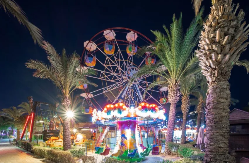 LONG BEACH ALANYA  5*-51