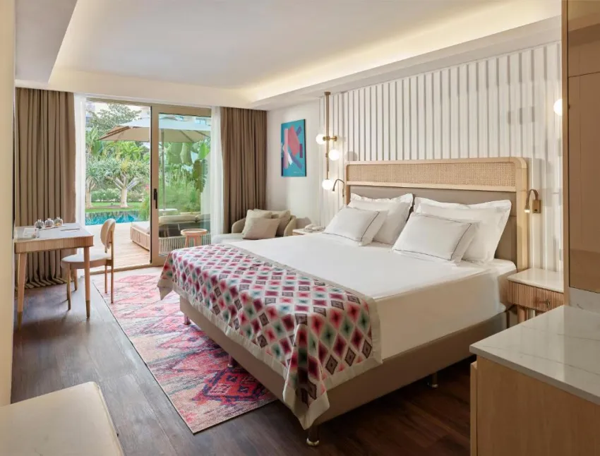 Lara Barut Collection 5*-110