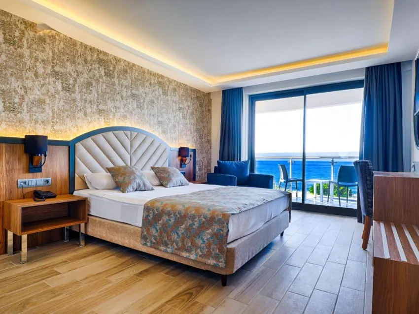 GRAND UYSAL BEACH & SPA HOTEL  4*-6