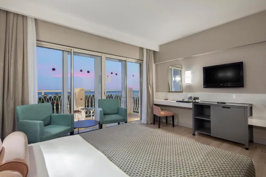 TRENDY ASPENDOS BEACH  5*-18