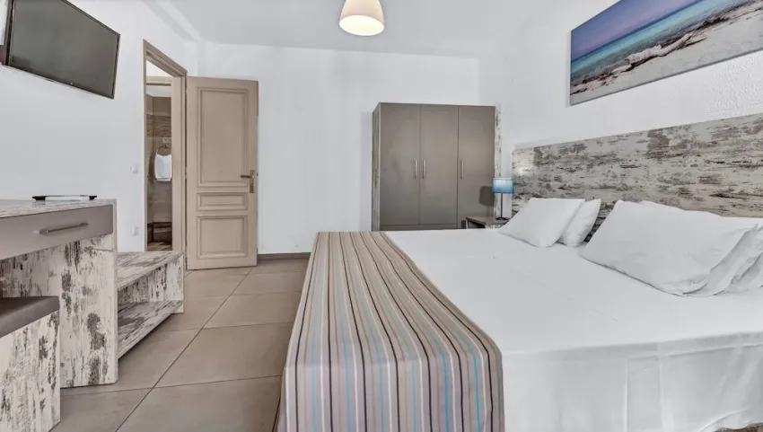 Erato Hotel Gournes 3*-8