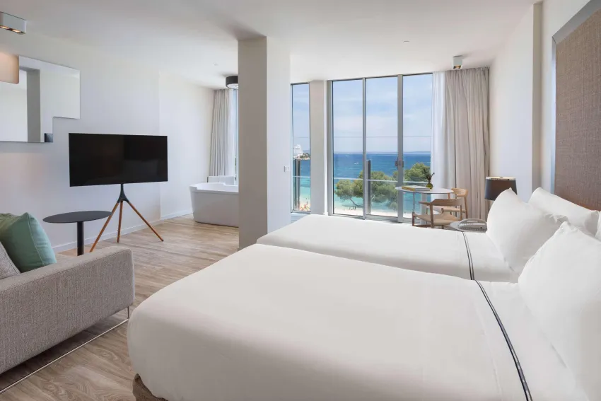 Melia South Beach 4*-279