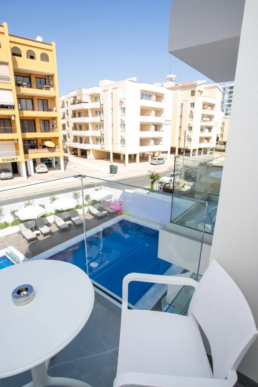 Best Western Plus Larco Hotel 4*-120
