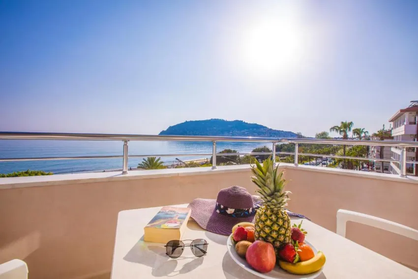 HAWAII SUIT BEACH HOTEL  3*-4