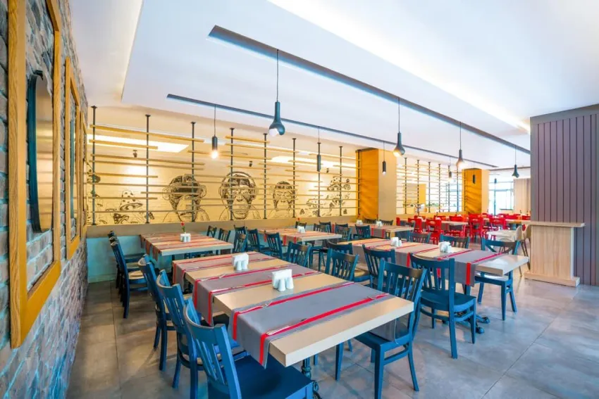 Orfeus Queen Hotel 4*-4