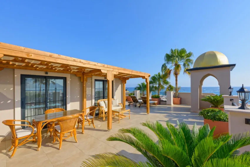 ALAADDIN BEACH HOTEL (ADULTS ONLY)  4*-16