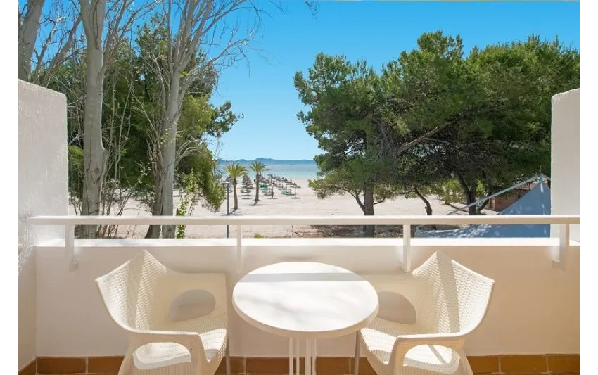 Iberostar Waves Ciudad Blanca 4*-7