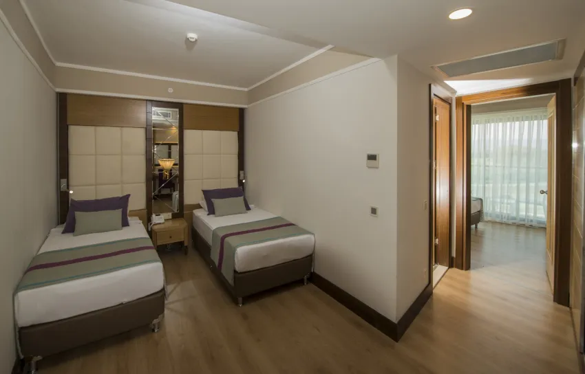 DREAM WORLD AQUA HOTEL  5*-5