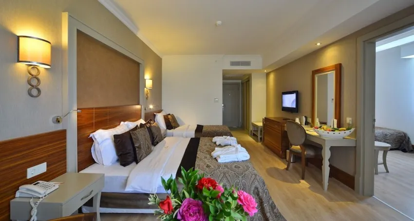 Side Crown Palace 5*-11