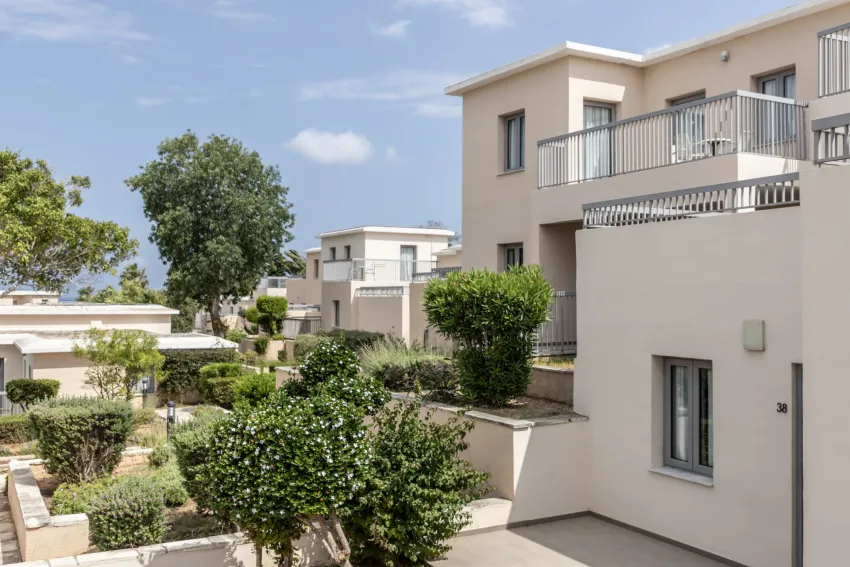 Louis St. Elias Resort 4*-7