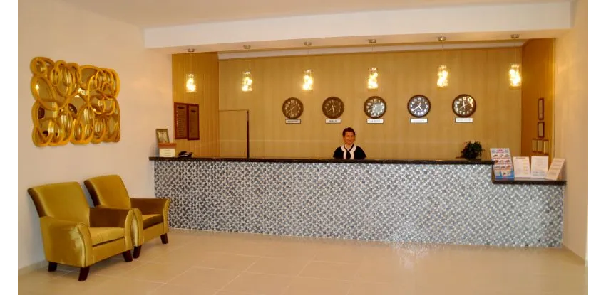 Blue Fish Hotel 4*-5