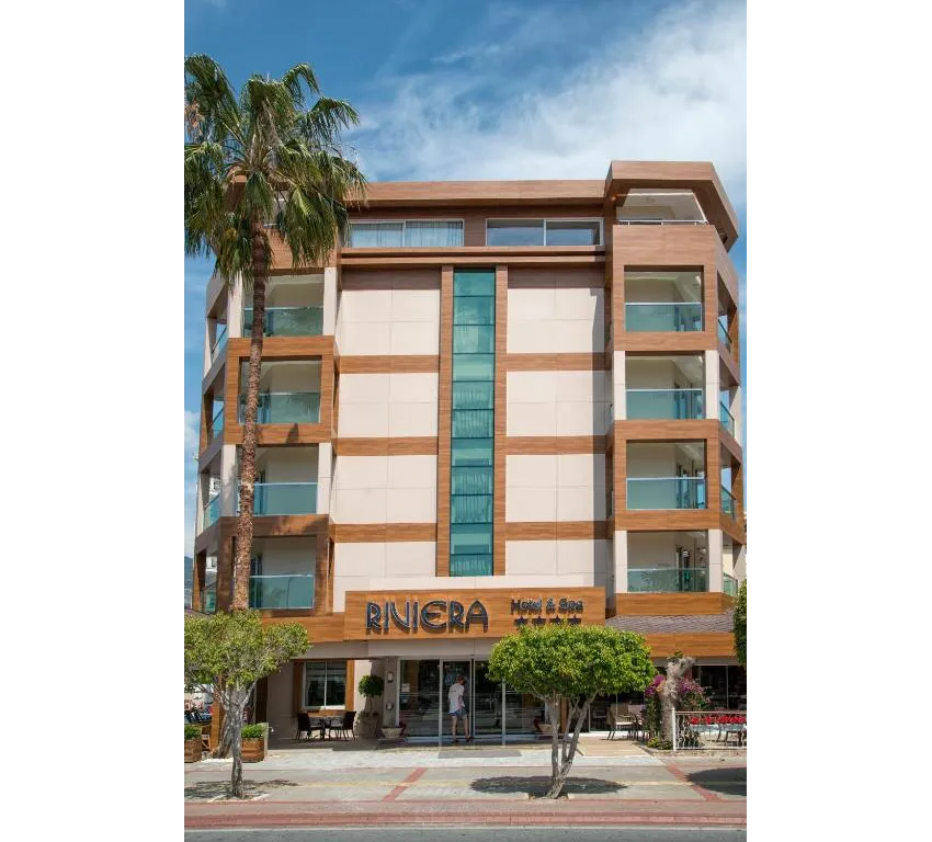 RIVIERA HOTEL & SPA  4*-6