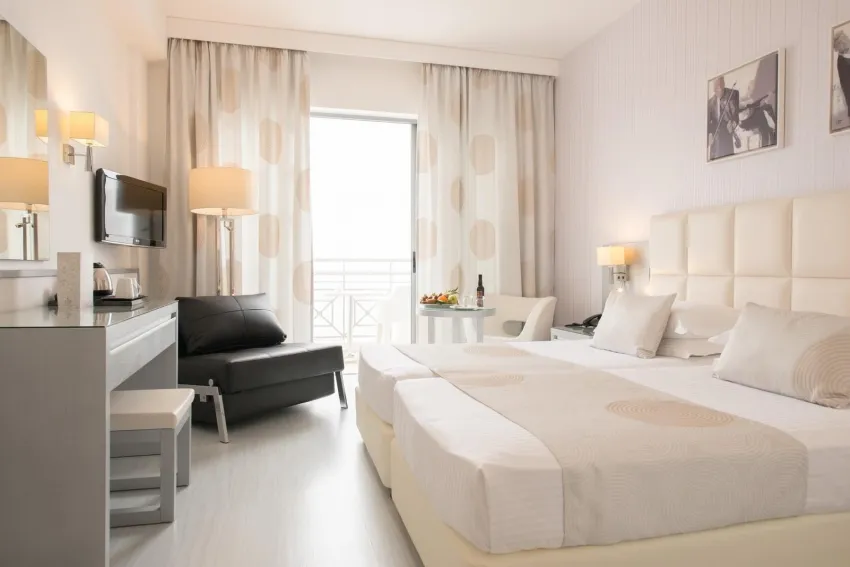 St. George Beach Hotel and Spa Resort - Adults Only 4*-13