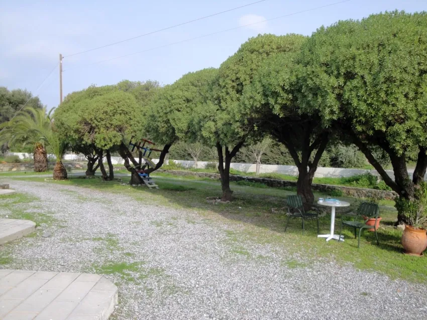 Tselios Apartments & Studios 1*-4