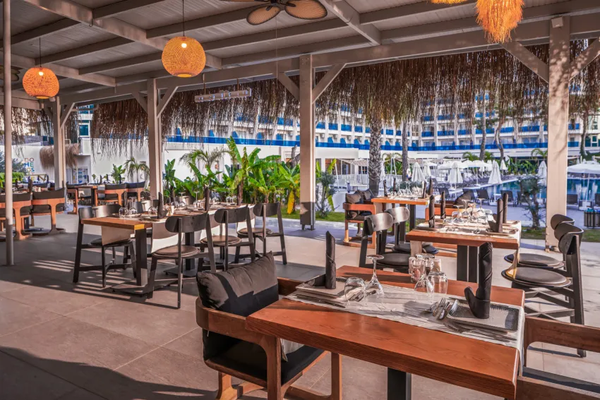 Berry Blue Hotel 5*-10