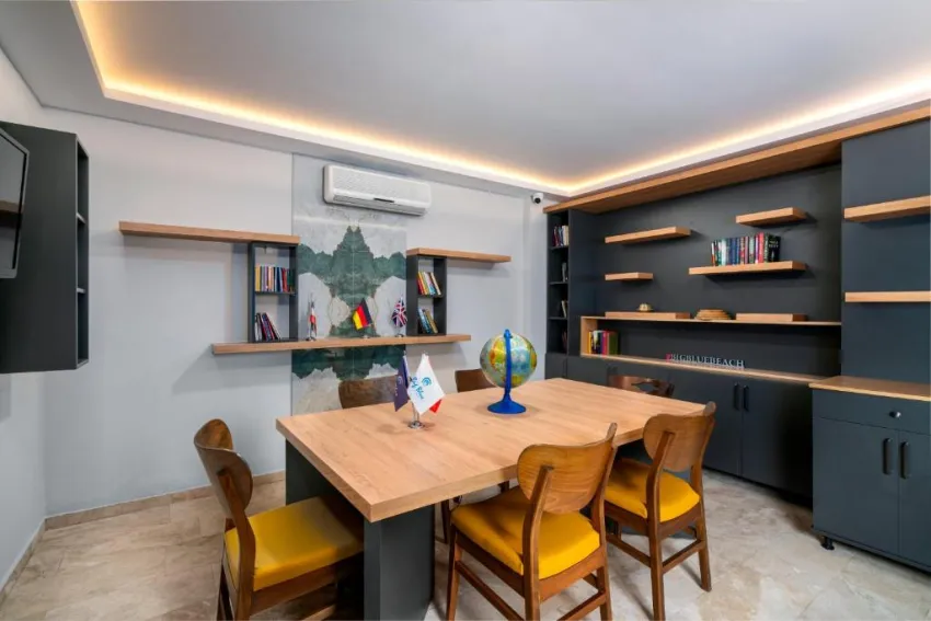 CLUB BIG BLUE SUITE HOTEL  4*-61