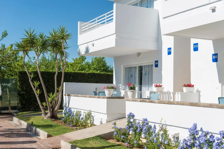 Solecito Apartments -2